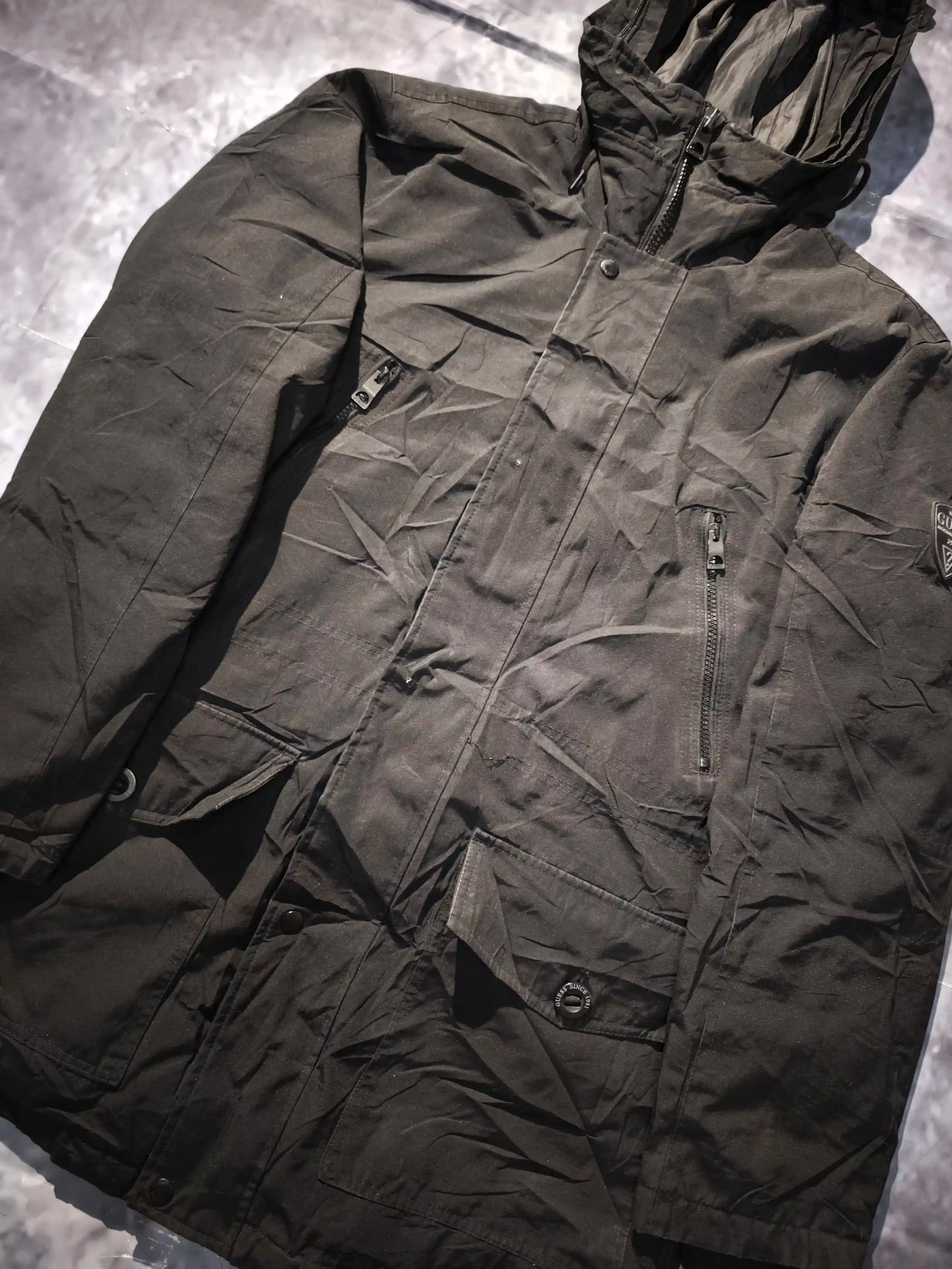 GUESS Parka Kabát – Fekete (Férfi/M)
