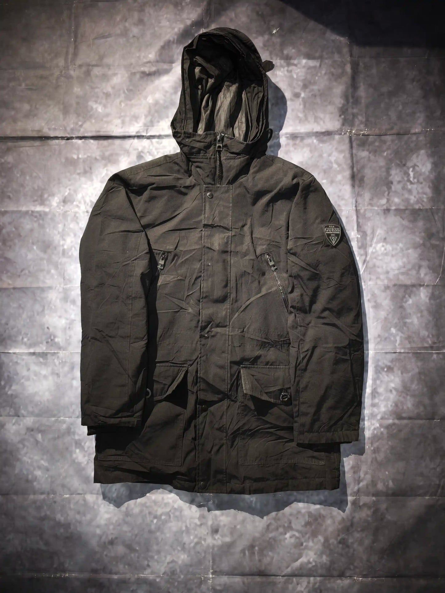 GUESS Parka Kabát – Fekete (Férfi/M)