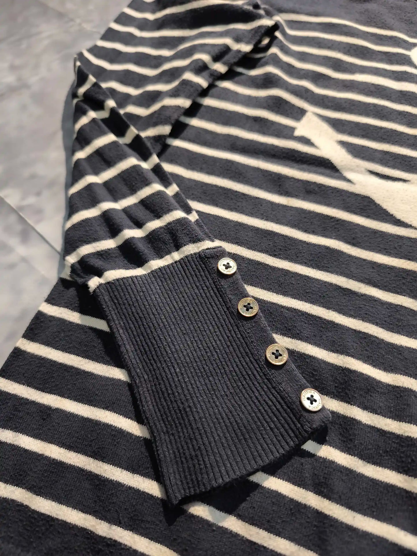 Nautica Csíkos Pulóver – Sötétkék/Fehér (Női/L-XL)