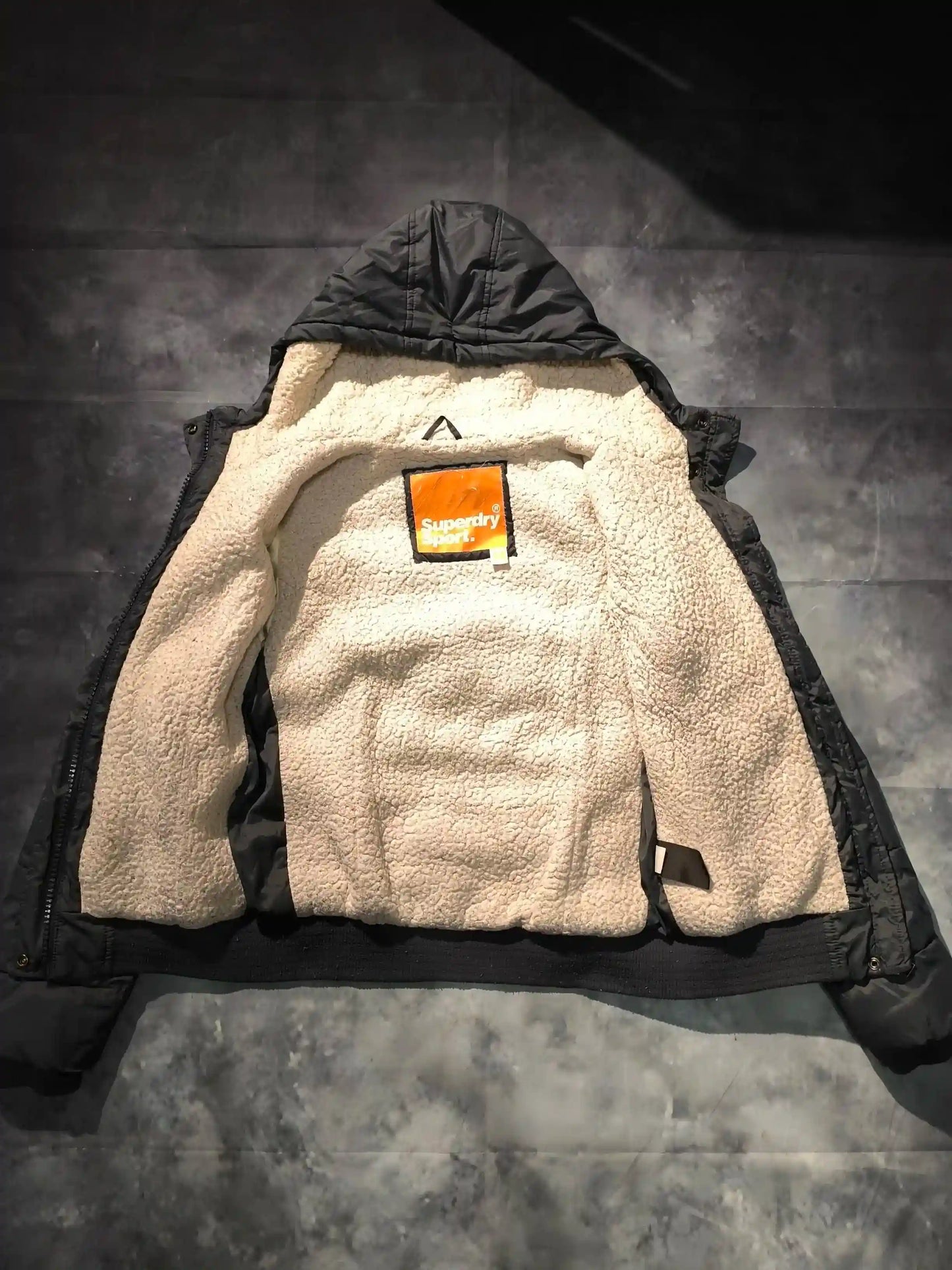 Superdry Puffer Jacket - Fekete (Női/M)