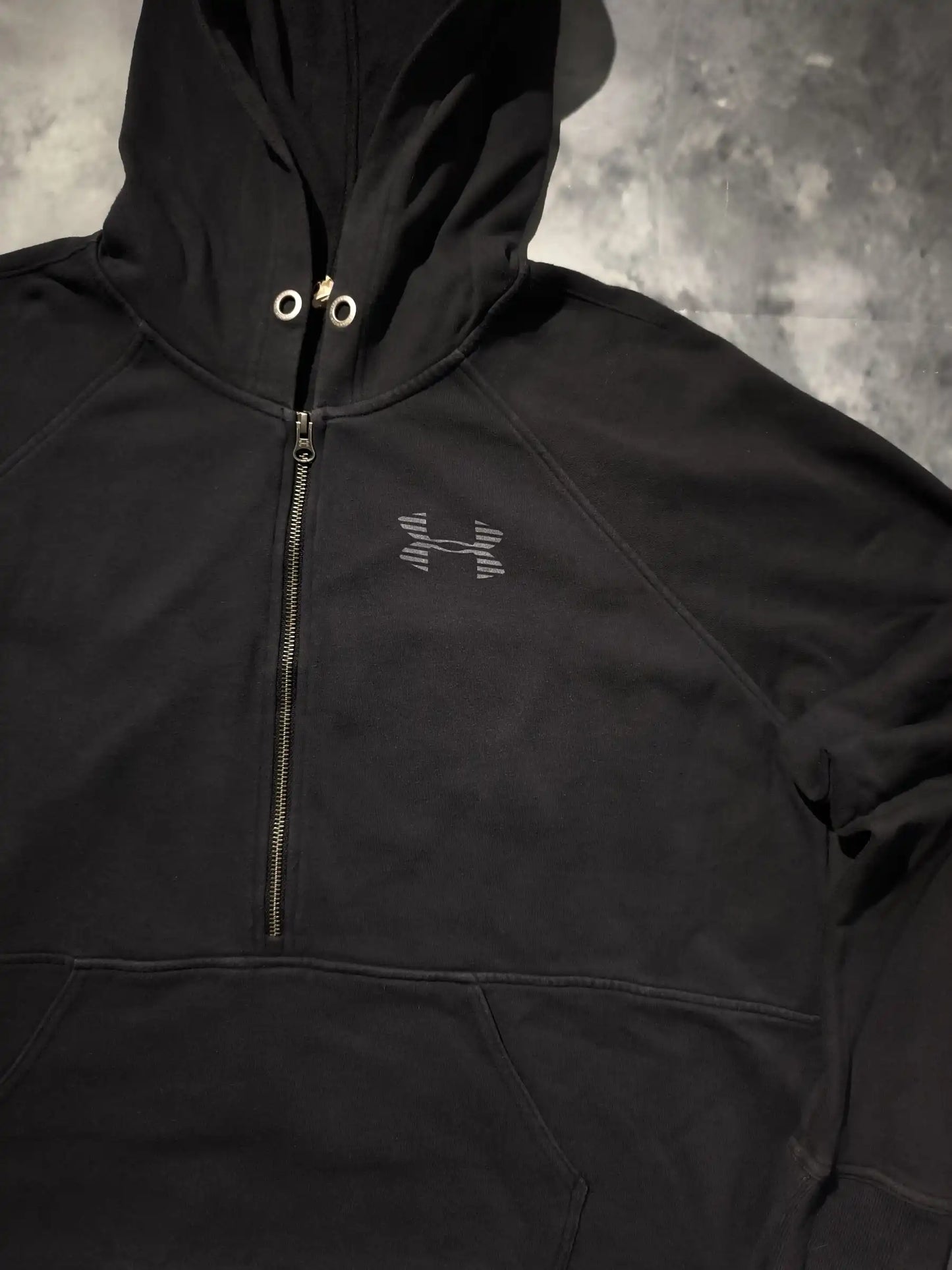 Under Armour Kapucnis Pulóver Hoodie – Fekete (Férfi/L)