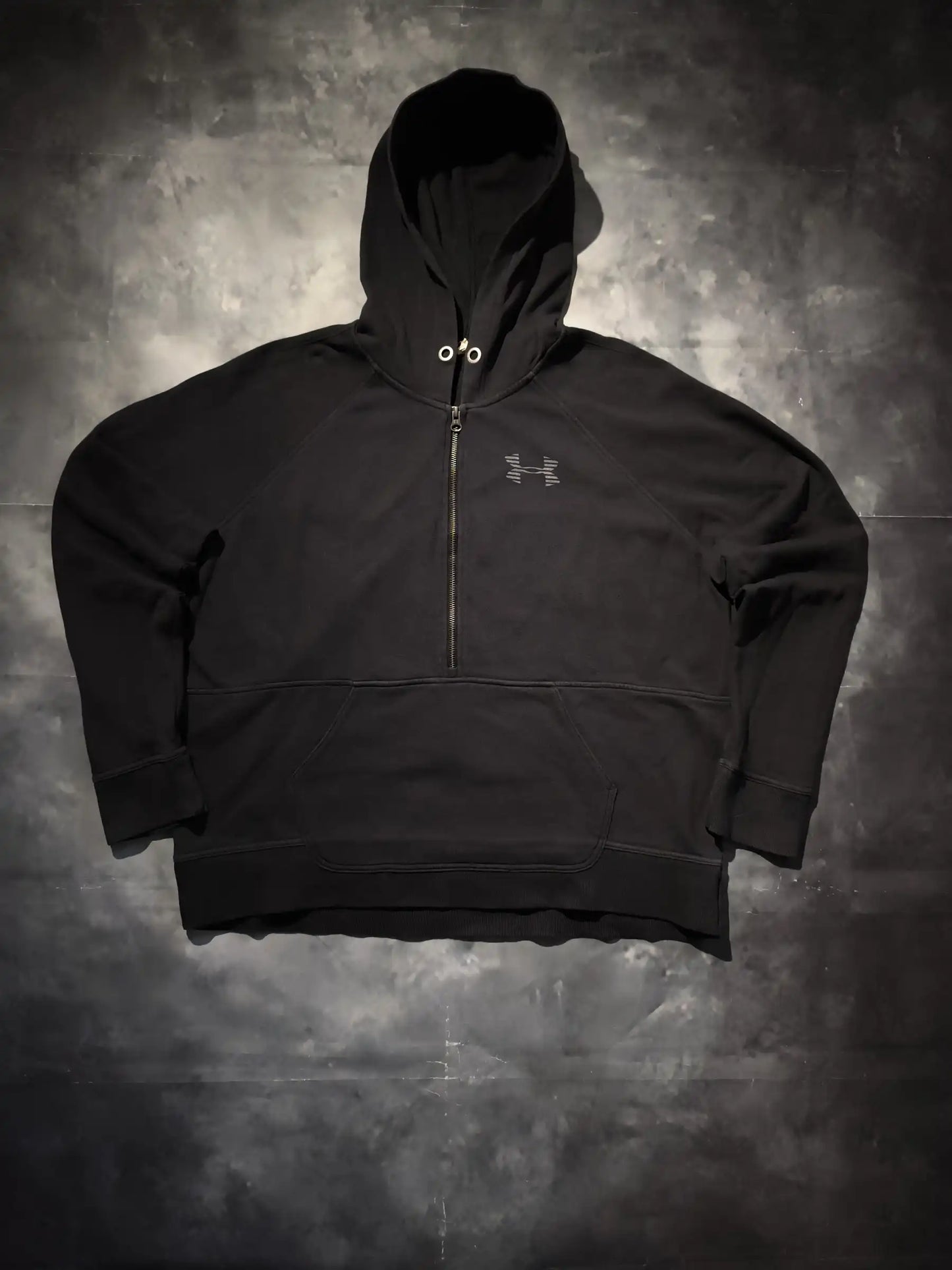 Under Armour Kapucnis Pulóver Hoodie – Fekete (Férfi/L)