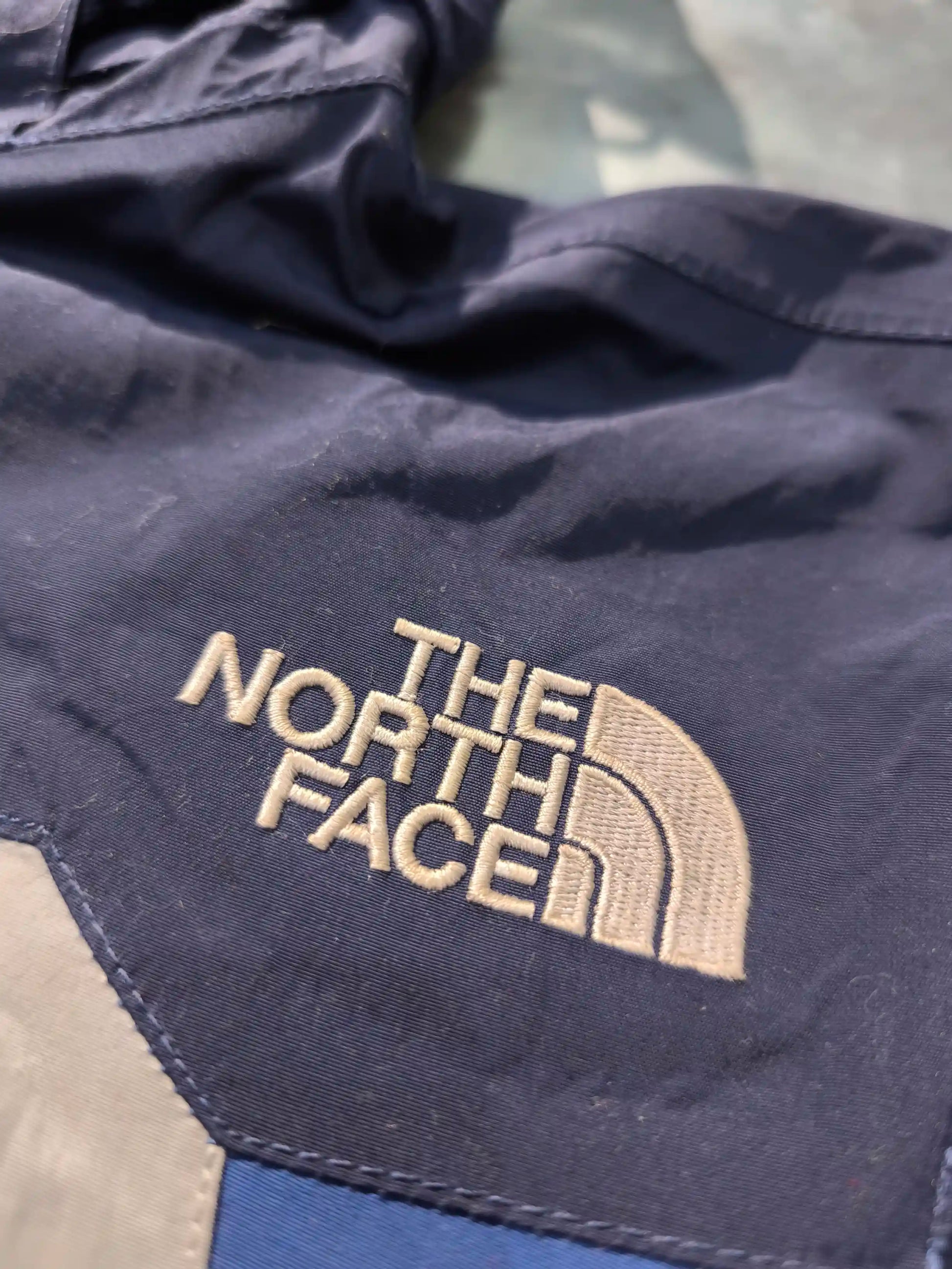 The North Face HyVent Outdoor Kabát – Kék (Férfi/S)
